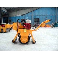 單輪壓路機
