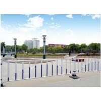 南寧市政護欄價格道路隔離欄出廠價
