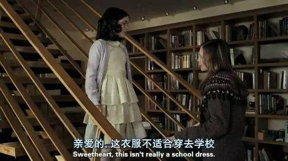 現實版孤兒怨VS電影版《孤兒怨》現實永遠比電影更恐怖,太嚇人了!