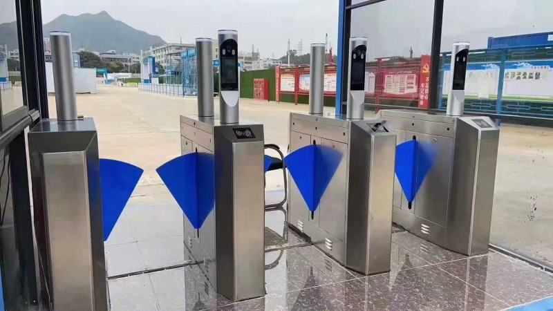 翼閘