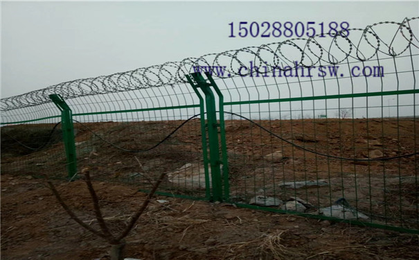 刺絲滾籠防護網 刺絲滾籠防護網