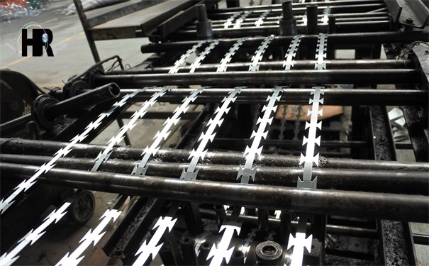 刀片刺繩 刀片刺繩