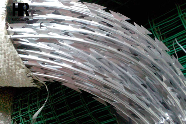 刀片刺繩在安全防護方面的作用 刀片刺繩在安全防護方面的作用